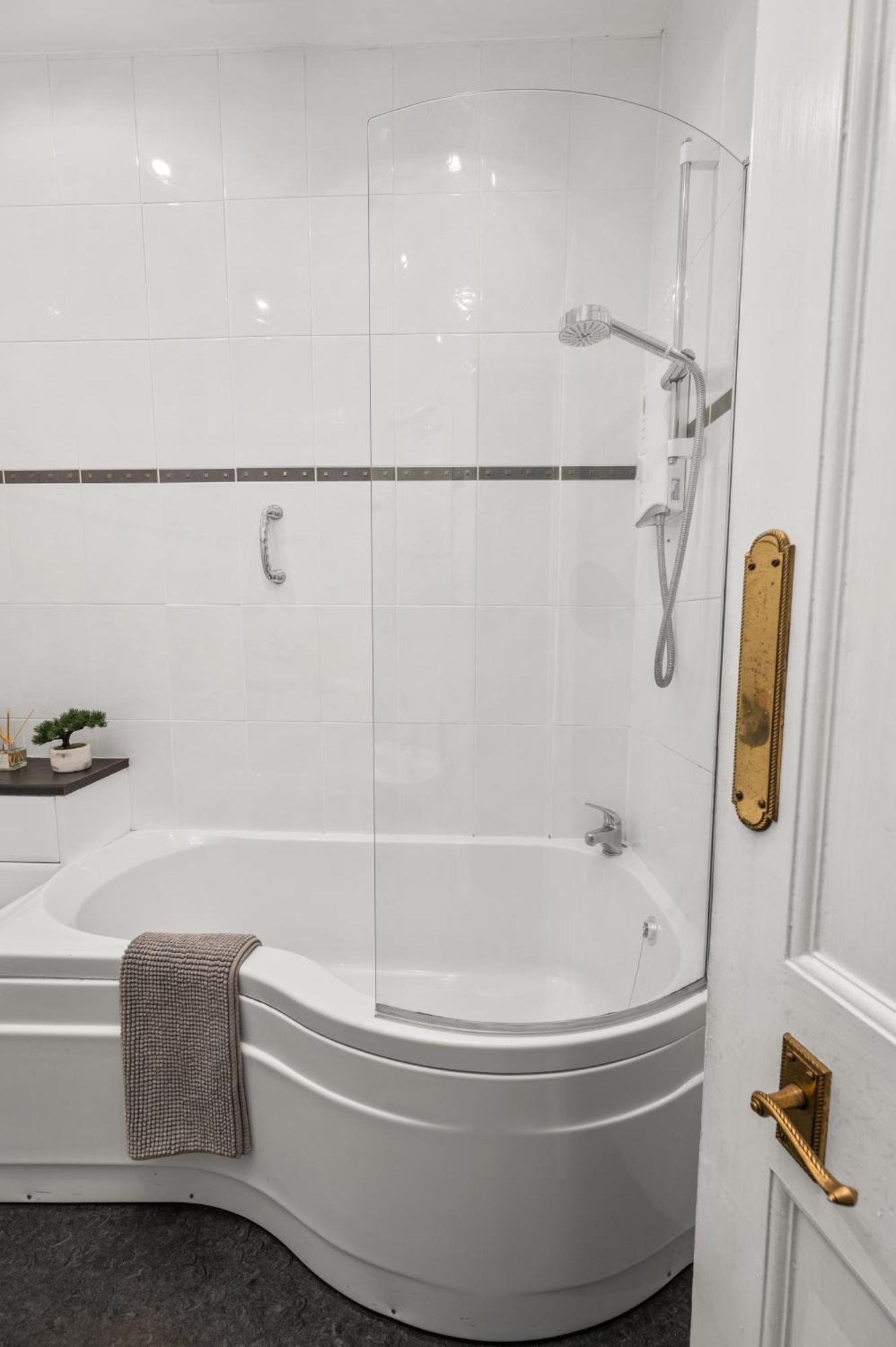 Panoramic Sea Views - Stunning 3Bd Apt & Balcony Oban Kültér fotó